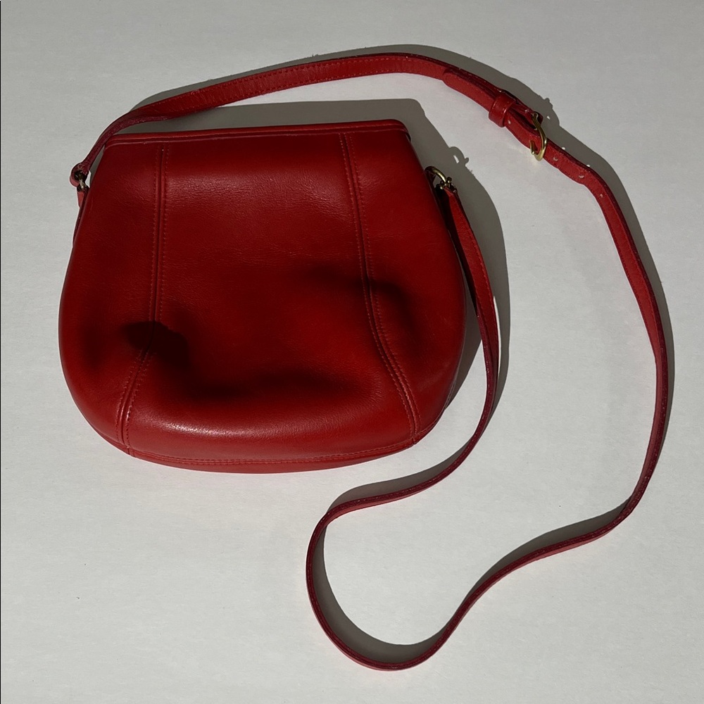 COACH Vintage 1997 Red Leather Small Framed Pouch Crossbody Bag Purse E7D-9990